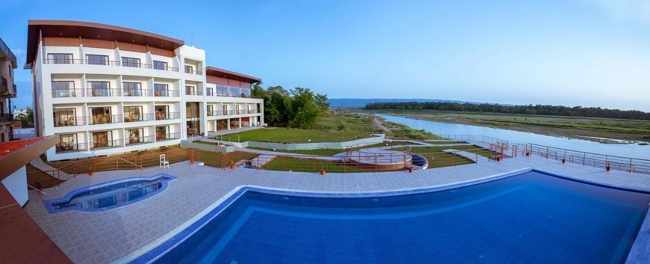 Park Safari Resort Саураха Екстериор снимка