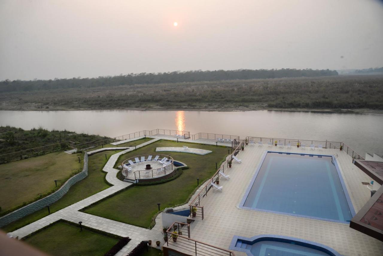 Park Safari Resort Саураха Екстериор снимка