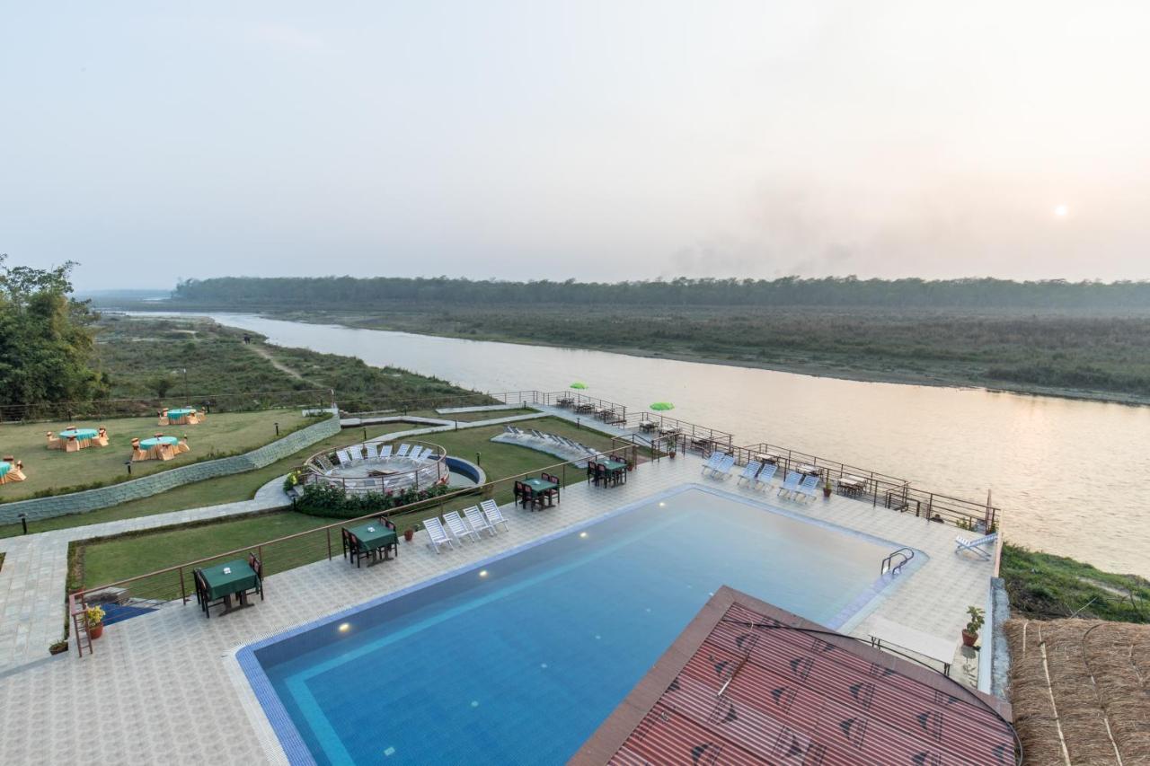 Park Safari Resort Саураха Екстериор снимка
